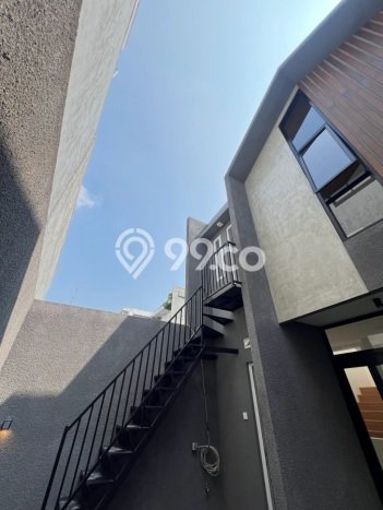 Rumah Minimalis 3 KT di Cipedak Jakarta Selatan Unfurnished Rumah Minimalis 3 KT di Cipedak Jakarta Selatan Unfurnished