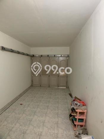 Rumah Luas Asri 3 KT Siap Pakai di Penggilingan Jakarta Timur Rumah Luas Asri 3 KT Siap Pakai di Penggilingan Jakarta Timur