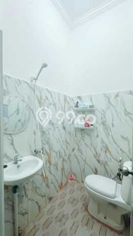 Hunian Cantik Modern Lb 90m2 di Ciracas, Jakarta Timur Hunian Cantik Modern Lb 90m2 di Ciracas, Jakarta Timur