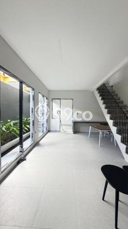 Rumah Modern Minimalis 4 Kamar Siap Huni di Depok Rumah Modern Minimalis 4 Kamar Siap Huni di Depok