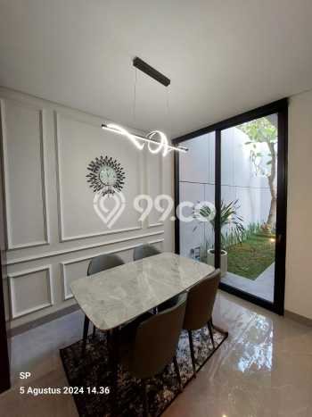 Dijual Cepat Rumah Bagus Siap Huni LB 145m2 di Ngaglik, Sleman Dijual Cepat Rumah Bagus Siap Huni LB 145m2 di Ngaglik, Sleman