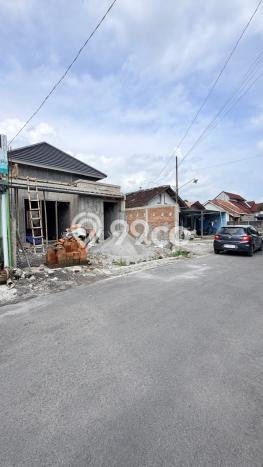 Hunian Cantik Modern Lb 115m2 di Kalasan, Sleman Hunian Cantik Modern Lb 115m2 di Kalasan, Sleman