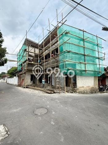 Rumah Kost untuk Dijual di Depok dengan 0 KT, 10 KM, Luas 200m2 Rumah Kost untuk Dijual di Depok dengan 0 KT, 10 KM, Luas 200m2