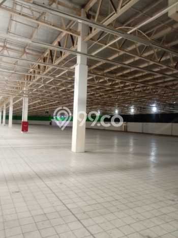 Untuk Disewa Gudang di Cakung Jakarta Timur LT 10000m2, LB 4700m2 Untuk Disewa Gudang di Cakung Jakarta Timur LT 10000m2, LB 4700m2