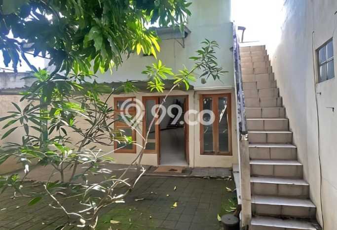 Rumah Luxury Modern Tanpa Renovasi di Lamper Semarang Rumah Luxury Modern Tanpa Renovasi di Lamper Semarang