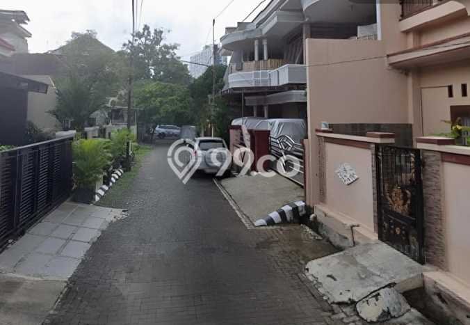 Jual Rumah Mewah Megah Dengan View Eksklusif di Bukit Sari, Semarang Jual Rumah Mewah Megah Dengan View Eksklusif di Bukit Sari, Semarang