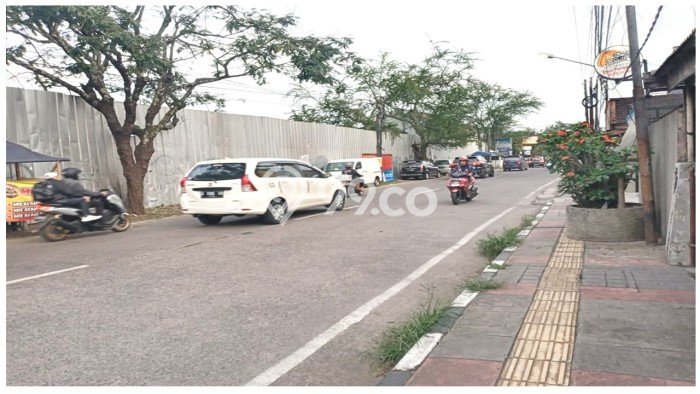 Rumah Mewah Dijual LT 345m2 di Regol, Bandung Rumah Mewah Dijual LT 345m2 di Regol, Bandung