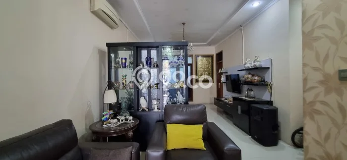 Dijual Rumah Strategis Bagus Punya 4 KT di Regol Bandung SHM Dijual Rumah Strategis Bagus Punya 4 KT di Regol Bandung SHM