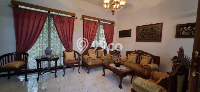 Siap Huni Rumah Mewah 6 Kamar di Sukasari Dekat ke Mana Saja Siap Huni Rumah Mewah 6 Kamar di Sukasari Dekat ke Mana Saja