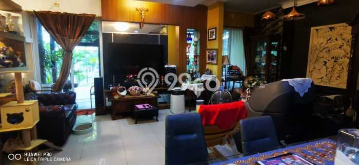 Dijual Rumah Mewah Elegan Dengan View Cantik di Jaka Setia, Bekasi Dijual Rumah Mewah Elegan Dengan View Cantik di Jaka Setia, Bekasi