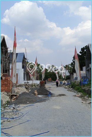 Rumah Modern Cantik 2 KT Siap Huni di Depok Rumah Modern Cantik 2 KT Siap Huni di Depok
