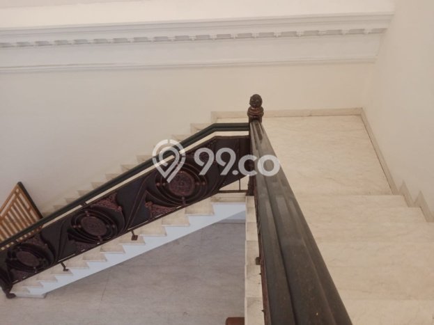 For Sale! Premium House LT 634m2 Desain Elegan di Pejaten For Sale! Premium House LT 634m2 Desain Elegan di Pejaten