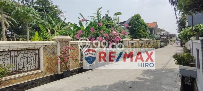 Rumah Nyaman 3 Kamar View Kota di Galaxy, Bekasi Rumah Nyaman 3 Kamar View Kota di Galaxy, Bekasi