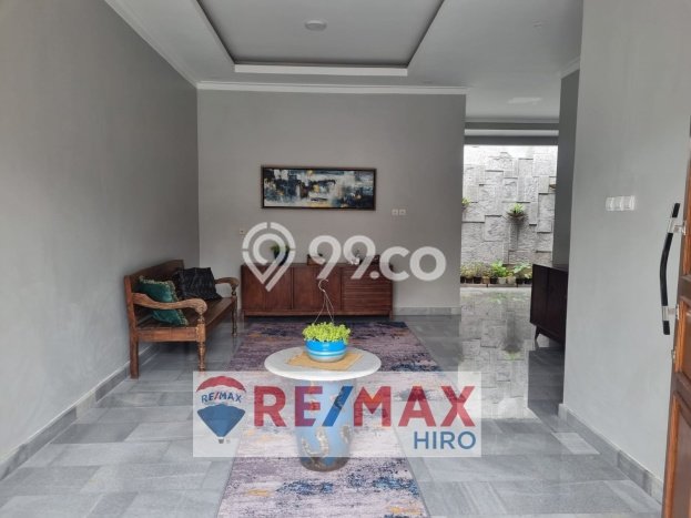 PROPERTI PILIHAN! Rumah di Taman Galaxy, LT 175m² LB 185m² PROPERTI PILIHAN! Rumah di Taman Galaxy, LT 175m² LB 185m²