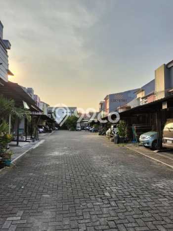 Rumah Lokasi Strategis di Bintara, Bekasi, LT 87m² LB 160m² Rumah Lokasi Strategis di Bintara, Bekasi, LT 87m² LB 160m²