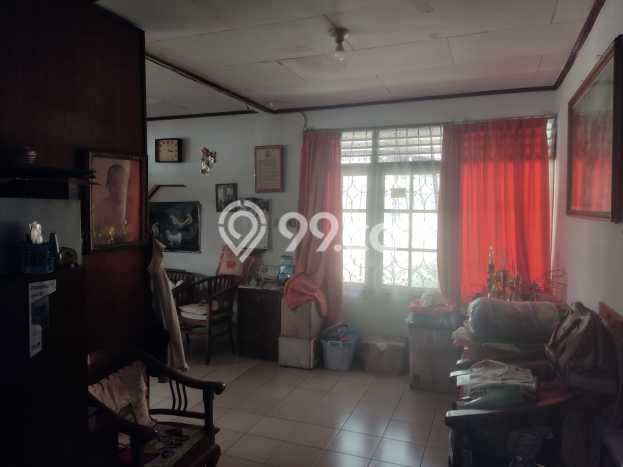 Rumah Strategis , Bekasi, Luas 213m2m² Bangunan 80m2m² Rumah Strategis , Bekasi, Luas 213m2m² Bangunan 80m2m²