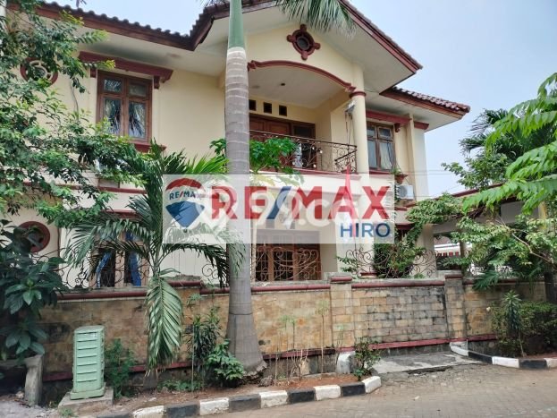 Dijual Rumah Mewah Megah Dengan View Cantik di Caman, Bekasi Dijual Rumah Mewah Megah Dengan View Cantik di Caman, Bekasi