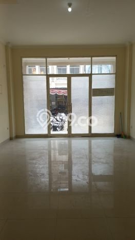Ruko For Rent di Galaxy, Luas 54m², Lokasi Premium, Siap Usaha Ruko For Rent di Galaxy, Luas 54m², Lokasi Premium, Siap Usaha