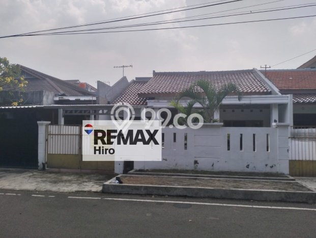 Jual Rumah Mewah Elegan Dengan View Cantik di Kayu Putih, Jakarta Timur Jual Rumah Mewah Elegan Dengan View Cantik di Kayu Putih, Jakarta Timur
