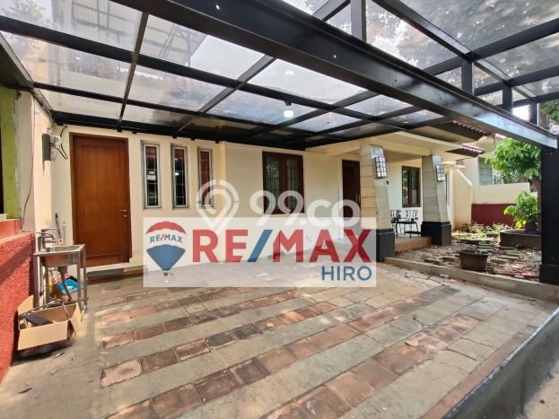 Rumah Luxury Modern Tanpa Renovasi di Jatibening Bekasi Rumah Luxury Modern Tanpa Renovasi di Jatibening Bekasi