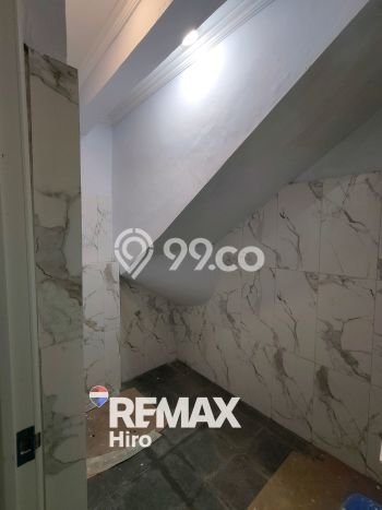 Rumah Luas Asri 3 KT Siap Pakai di Galaxy Bekasi Rumah Luas Asri 3 KT Siap Pakai di Galaxy Bekasi