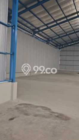 Unit Gudang Disewakan di Narogong di Area Ramai & Strategis Unit Gudang Disewakan di Narogong di Area Ramai & Strategis