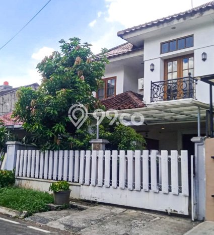 Hunian Elit LB 200m2 Siap Huni Desain Elegan di Pondok Pinang, Jakarta Selatan Hunian Elit LB 200m2 Siap Huni Desain Elegan di Pondok Pinang, Jakarta Selatan