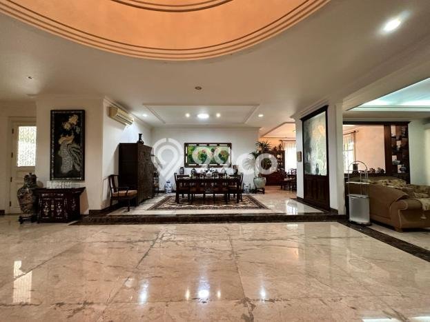 Siap Huni Hunian Elit 6 Kamar di Karawaci Dekat ke Mana Pun Siap Huni Hunian Elit 6 Kamar di Karawaci Dekat ke Mana Pun