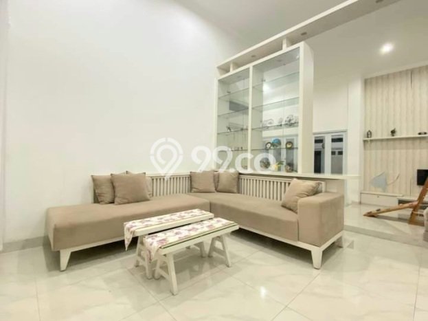 Rumah Minimalis 5 Kamar LT 340m2 di Purwokerto Rumah Minimalis 5 Kamar LT 340m2 di Purwokerto