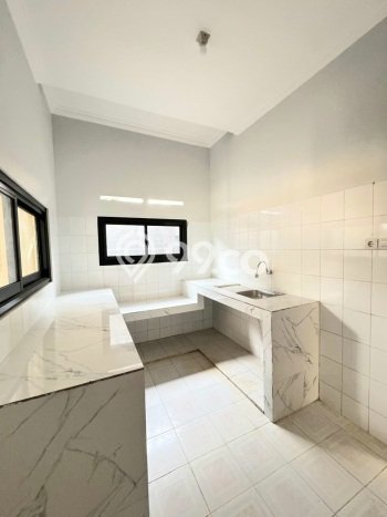 Rumah Strategis Minimalis Lb 250m2 di Purwokerto Utara, Banyumas Rumah Strategis Minimalis Lb 250m2 di Purwokerto Utara, Banyumas