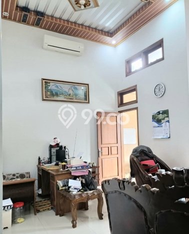 Rumah Area Strategis di , Banyumas, LT 332m2m² LB 300m2m² Rumah Area Strategis di , Banyumas, LT 332m2m² LB 300m2m²