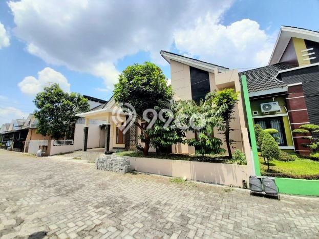 Rumah Strategis Minimalis Lb 150m2 di Purwokerto Utara, Banyumas Rumah Strategis Minimalis Lb 150m2 di Purwokerto Utara, Banyumas