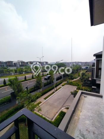 Ready to Use! Luxury House LT 345m2 Desain Modern di BSD Ready to Use! Luxury House LT 345m2 Desain Modern di BSD