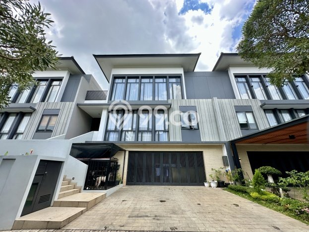 Jual Rumah Luas Megah Dengan View Eksklusif di BSD, Tangerang Jual Rumah Luas Megah Dengan View Eksklusif di BSD, Tangerang