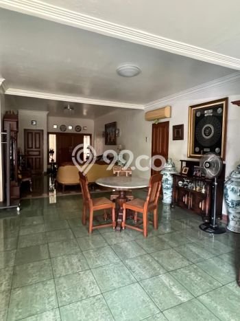 Rumah Luxury Modern Tanpa Renovasi di BSD City Tangerang Rumah Luxury Modern Tanpa Renovasi di BSD City Tangerang