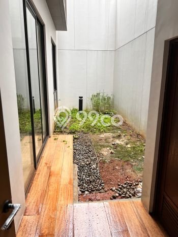 Rumah Elit LB 235m2 Siap Huni Desain Elegan di BSD, Tangerang Rumah Elit LB 235m2 Siap Huni Desain Elegan di BSD, Tangerang