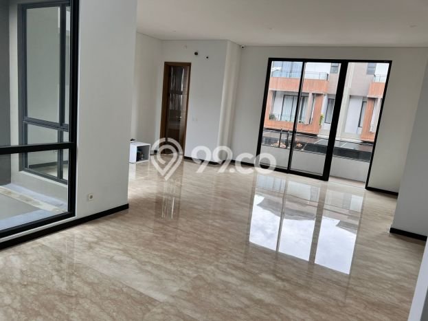 Rumah Elit LB 235m2 Siap Huni Desain Elegan di BSD, Tangerang Rumah Elit LB 235m2 Siap Huni Desain Elegan di BSD, Tangerang