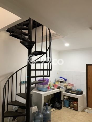 Dijual Rumah 4 Kamar Lokasi Strategis Bagus dan Strategis di Karawaci Dijual Rumah 4 Kamar Lokasi Strategis Bagus dan Strategis di Karawaci