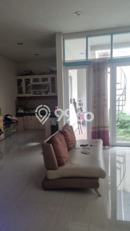 Rumah Modern 3 KT di Serpong Villa Melati Mas Tangerang Selatan Semi Furnished Rumah Modern 3 KT di Serpong Villa Melati Mas Tangerang Selatan Semi Furnished