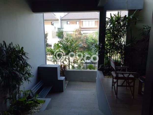 Ready to Use! Premium House LT 324m2 Desain Elegan di BSD De Park Ready to Use! Premium House LT 324m2 Desain Elegan di BSD De Park