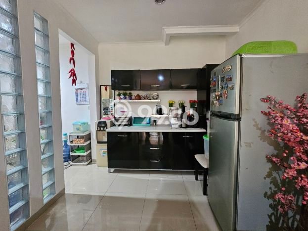 Dijual Rumah Eksklusif 2 KT di Gading Serpong, Tangerang Dijual Rumah Eksklusif 2 KT di Gading Serpong, Tangerang