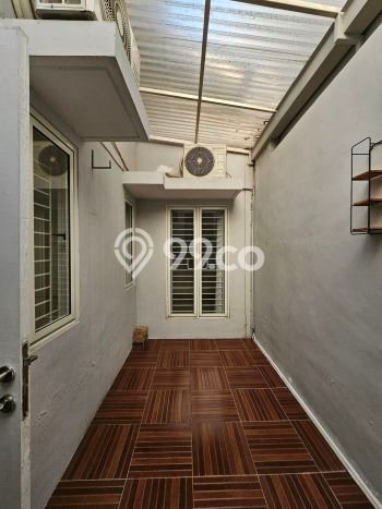 Jual Rumah Modern 2 KT di BSD, Tangerang Jual Rumah Modern 2 KT di BSD, Tangerang