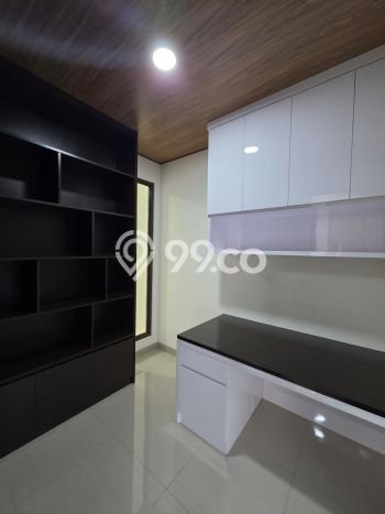 Rumah Mewah Dijual LT 160m2 di BSD, Tangerang Selatan Rumah Mewah Dijual LT 160m2 di BSD, Tangerang Selatan