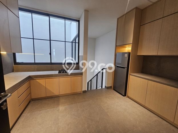 Rumah Luxury Modern Siap Huni di BSD Tangerang Rumah Luxury Modern Siap Huni di BSD Tangerang