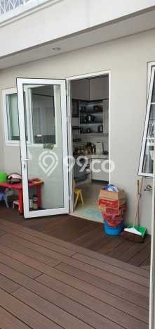 Rumah Luxury Modern Tanpa Renovasi di Gading Serpong Tangerang Rumah Luxury Modern Tanpa Renovasi di Gading Serpong Tangerang