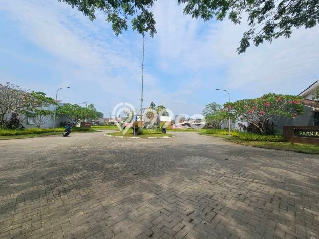 Disewakan! Rumah 2 Kamar Tidur &
1 Kamar Mandi di Parung Panjang, Tangerang Disewakan! Rumah 2 Kamar Tidur &
1 Kamar Mandi di Parung Panjang, Tangerang