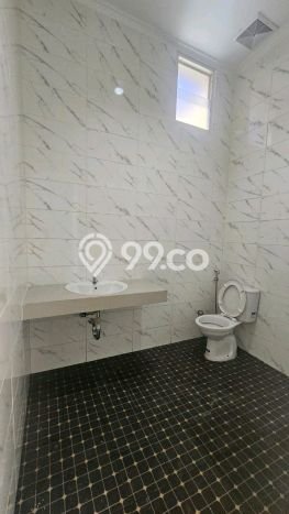 Hunian Elit LB 153m2 Siap Pakai Desain Elegan di Gading Serpong, Tangerang Hunian Elit LB 153m2 Siap Pakai Desain Elegan di Gading Serpong, Tangerang