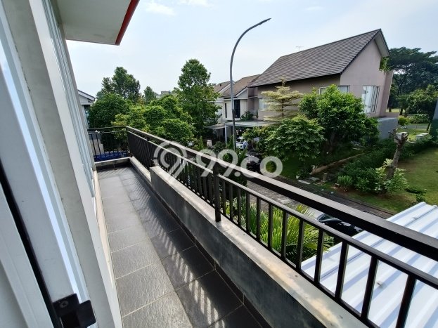 Rumah Luxury Modern Siap Huni di BSD Foresta Tangerang Rumah Luxury Modern Siap Huni di BSD Foresta Tangerang