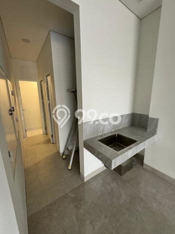 Unit Ruko Dijual di Tangerang LT 180m2 & LB 824m2 Unit Ruko Dijual di Tangerang LT 180m2 & LB 824m2