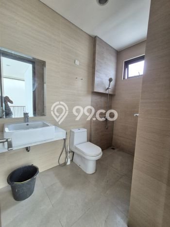 Rumah Luxury Modern Siap Huni di BSD City Tangerang Rumah Luxury Modern Siap Huni di BSD City Tangerang